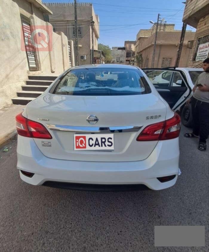 نيسان سنترا